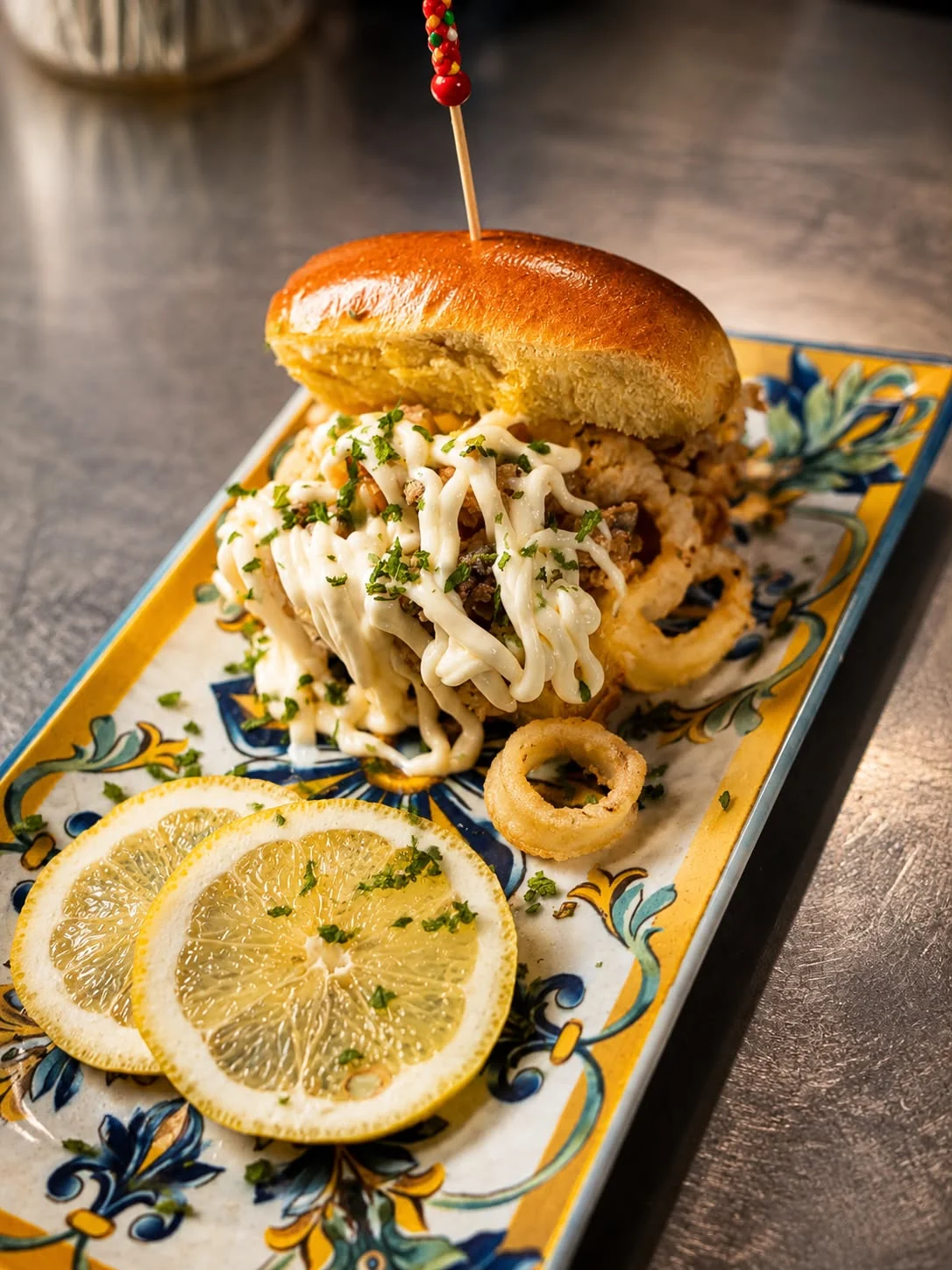 Hamburguesa de calamares en Taberna Malaspina