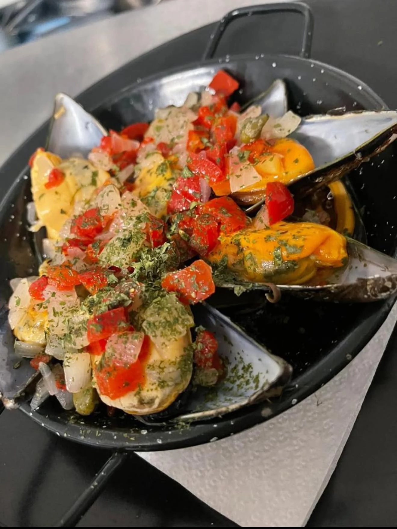 Mejillones a la vinagreta en Taberna Malaspina